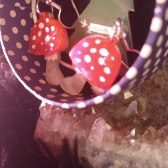 NIB 2020 Twinning Toadstools Erstwilder Dangling Hanging Earrings - Picture 4 of 9